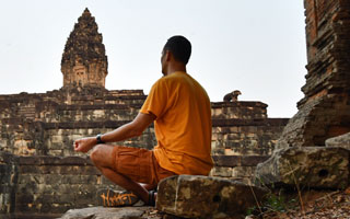 Wie man sich seine tägliche Meditationspraxis aufbaut